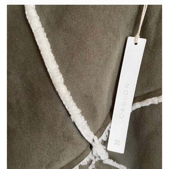 Caslon Reversible Faux Shearling Vest Olive Green Small NWT - Picture 4 of 4